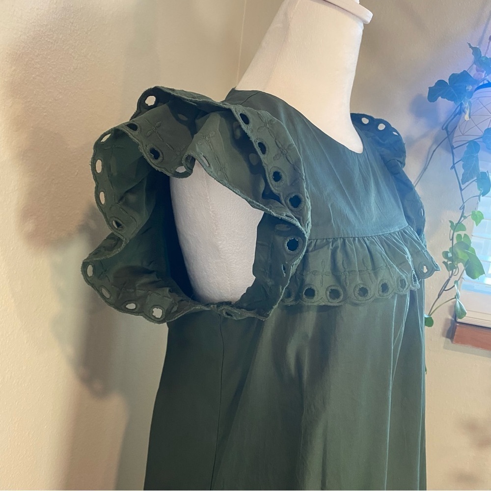 Stellah Girls  Ruffle Elegant Green Dress, size Medium with‎ pockets - Picture 2 of 11